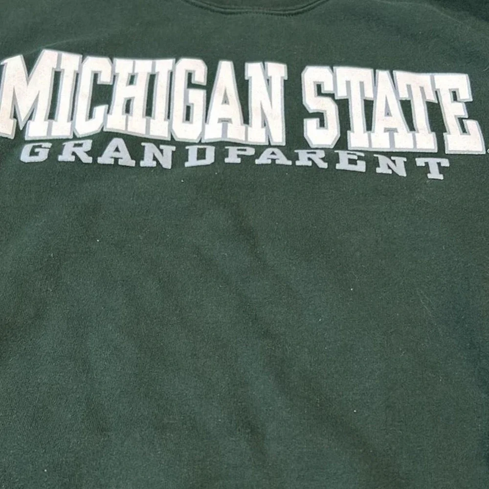 Michigan State‎ University grandparent crewneck sweatshirt